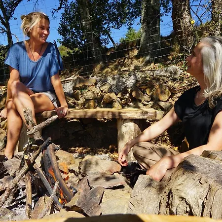 Le Jardin De Marjo Dans La Foret Du Dragon Holiday home *
